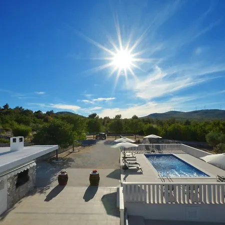 Vila House Natura